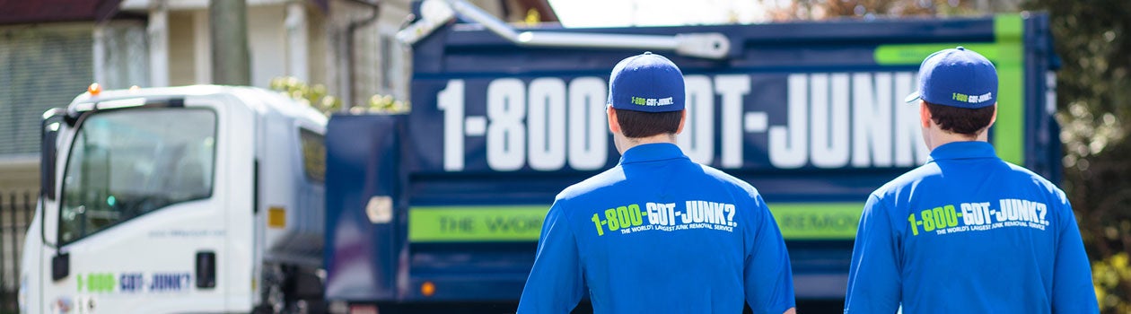 1-800-GOT-JUNK? team removing junk 1-800-GOT-JUNK? team removing junk